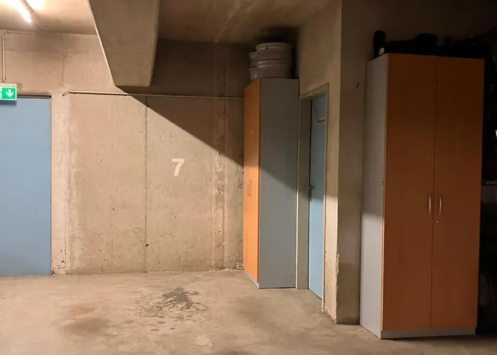 Fresh Upstairs & Free Parking 公寓 *