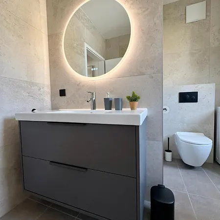 Fresh Upstairs & Free Parking Appartement Graz