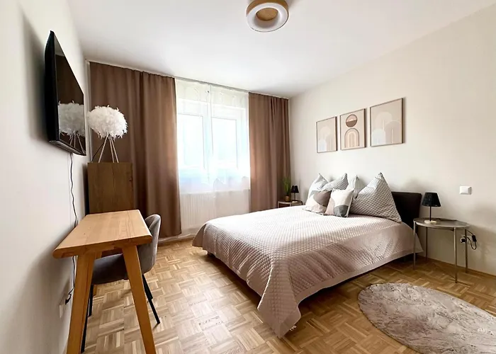 Lejlighed Fresh Upstairs & Free Parking *